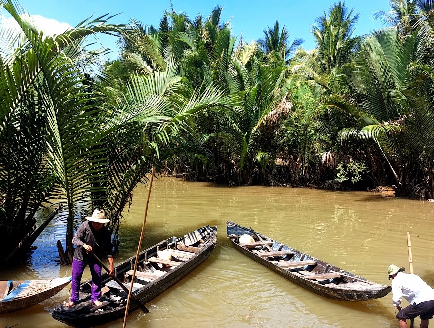 mekong delta boats